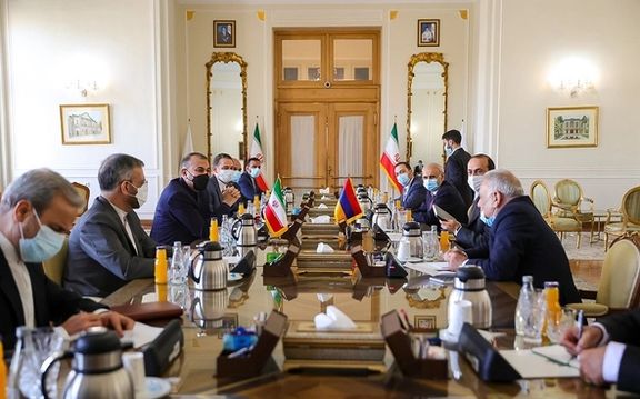 Armenian Foreign Minister Visits Tehran Amid Army Drills Along Azeri Border