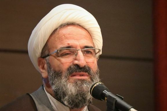 نماینده خامنهای در سمنان: استفاده از کلمات غیرفارسی در تبلیغات امری مذموم است