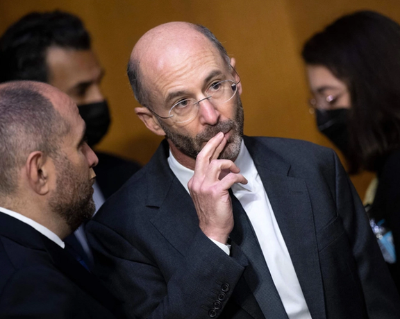 مسؤول أميركي سابق: البرنامج النووي الإيراني تأخر.. لكنه لم يُدمّر