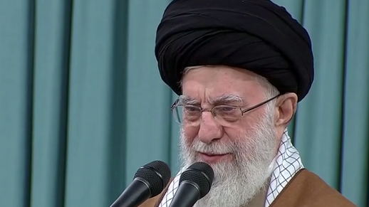 خامنئي: فلسطين تعاني من الجراح ولبنان كذلك بشكل غير مسبوق