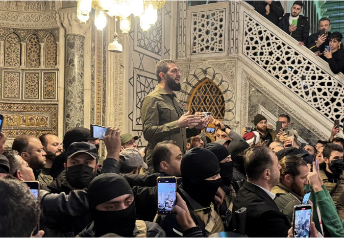 واشینگتن‌پست: آمریکا اطلاعات محرمانه‌ای را با دولت جدید سوریه به اشتراک گذشته است