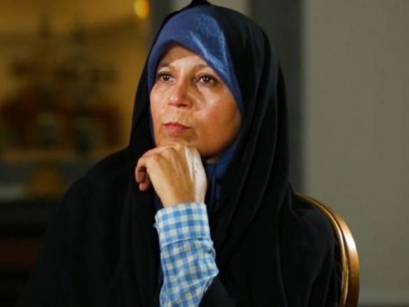 فائزة رفسنجاني ترد على خامنئي بإحصاءات "كارثية".. وتؤكد مع المحتجين: عدونا داخل إيران