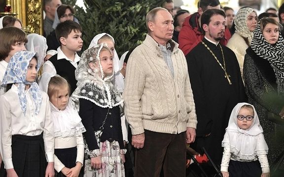 پوتین: به کسانی که از آرمانهای مخرب نئولیبرال غرب فرار کنند اجازه اقامت موقت میدهیم