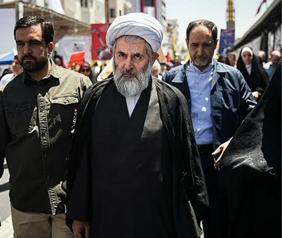 إعلام الحرس الثوري يحاول تمرير عزل طائب بالسخرية من "التكهنات" المطروحة