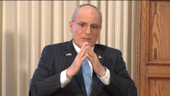 سفیر اسرائیل در آمریکا: صحنه را برای سرنگونی جمهوری اسلامی به دست مردم آماده کردهایم