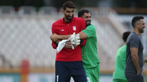 «قلب و روحم با تک تک بازیکنان است»؛ واکنش علیرضا بیرانوند به خط خوردن از تیم ملی
