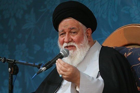 نماینده خامنهای در خراسان رضوی: بازداشتشدگان اعتراضات آب و غذا خواستند اما مهر نخواستند