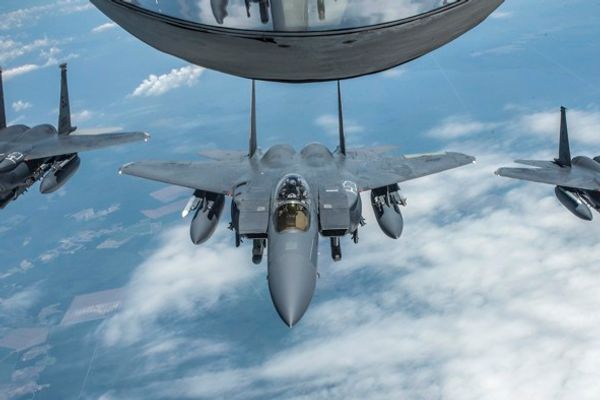 واشینگتنپست: آرایش نظامی آمریکا در نزدیکی ایران؛ «آرمادا»ی ترامپ و سناریوهای پیشرو