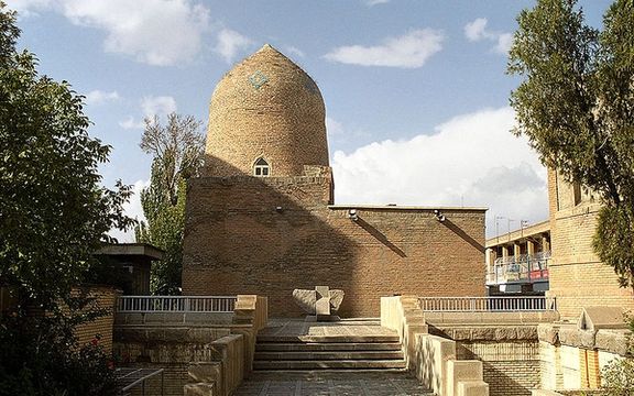 Ancient Jewish Mausoleum In Iran Attacked With Molotov Cocktails