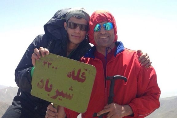 مجید خوشمنظر، کارمند ارشد مرکز کنترل ترافیک مشهد و پسرش، امیررضا به محاربه متهم شدهاند