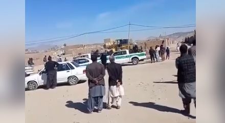 تخریب ده‌ها خانه مسکونی با یورش نیروهای نظامی و ماموران شهرداری به منطقه کشاورز زاهدان