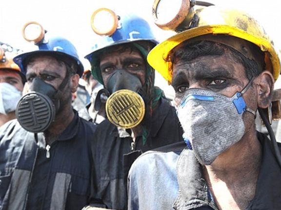 زندگی در سایه ریزش؛ روایت معدنکاران طبس از شغلی میان نان و مرگ