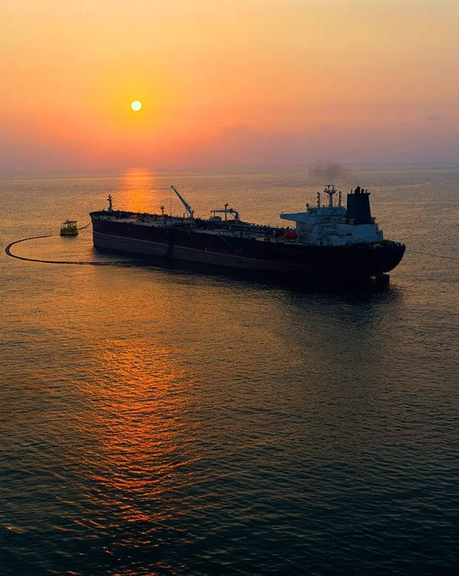 رقم قياسي في تداولات النفط عالمياً إثر تصاعد التوترات بين إيران والولايات المتحدة