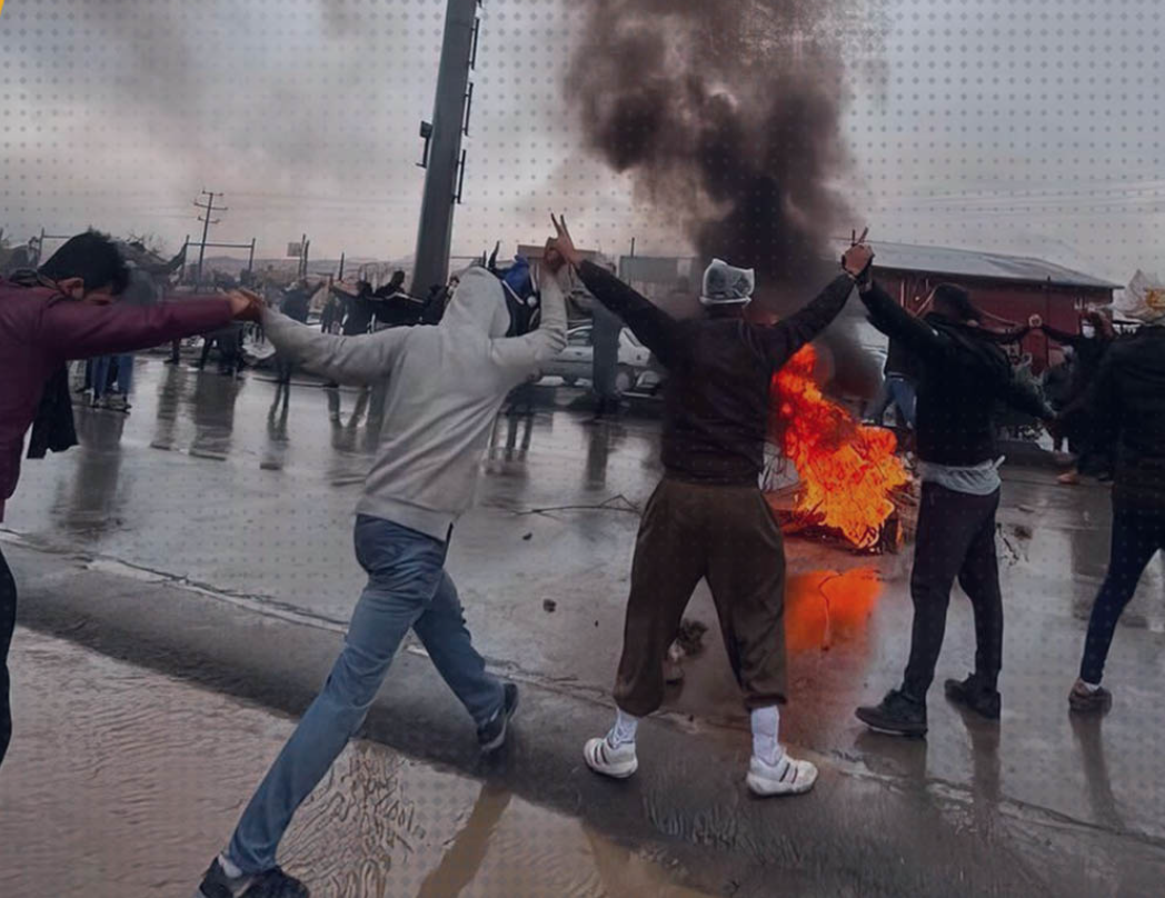 أجواء عسكرية وأمنية مشددة في جوانرود غربي إيران وسط تزايد عدد الجرحى واستمرار الاعتقالات