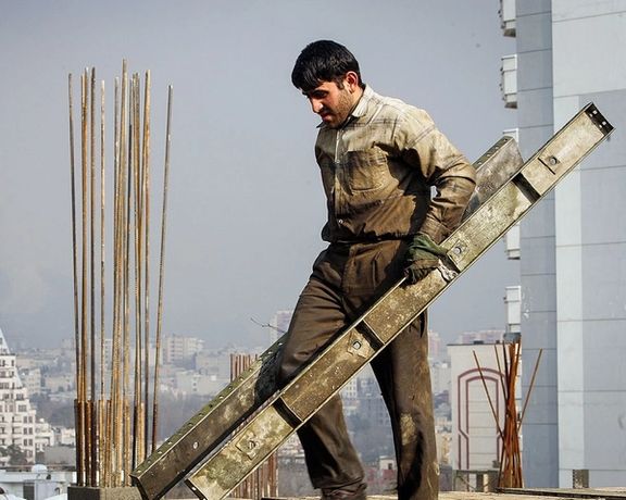 التضخم يرتفع في قطاعي الإسكان والمواد الغذائية في إيران 1000% خلال 7 سنوات