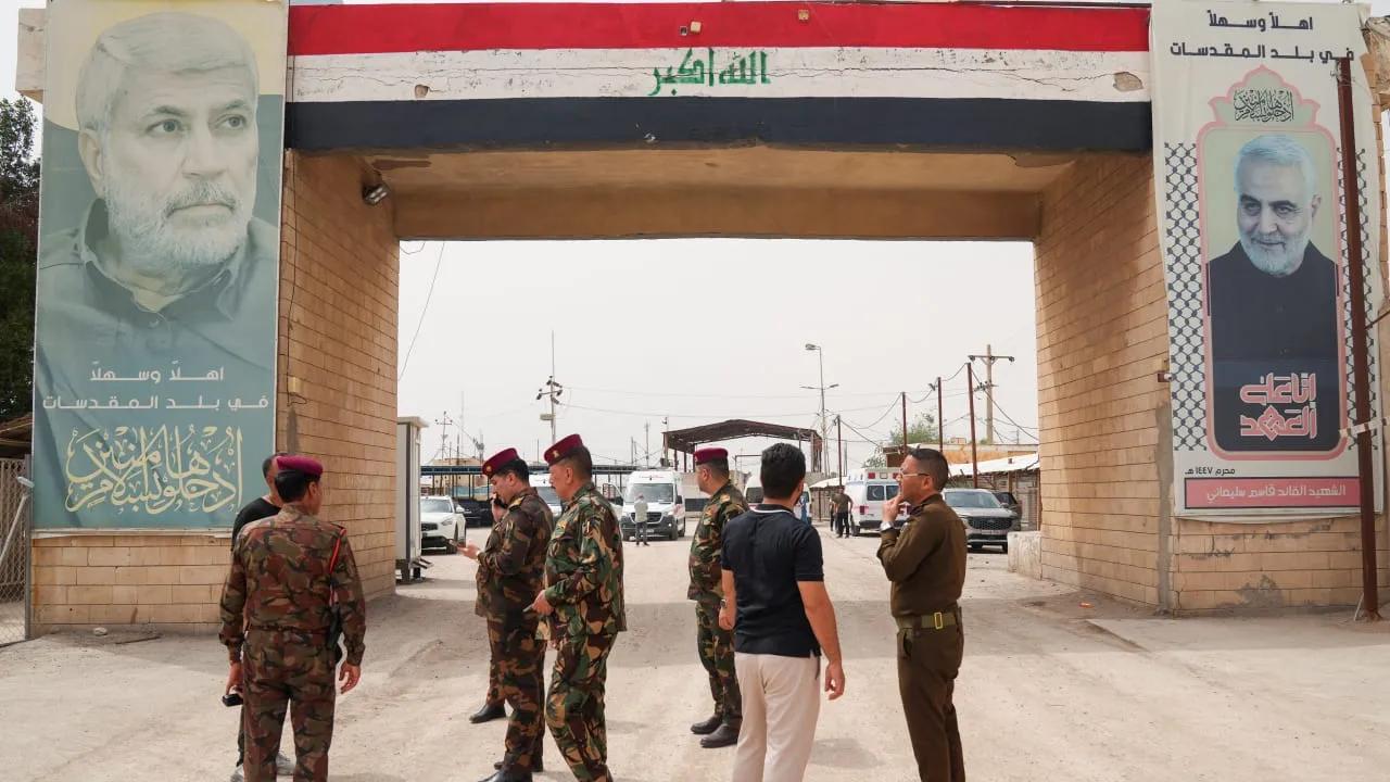 Iraqi security forces stand at the Shalamcheh border crossing with Iran after Iraq closed the crossing following airstrikes on the Iranian side that security sources said killed an Iraqi citizen, Iraq, April 4, 2026.