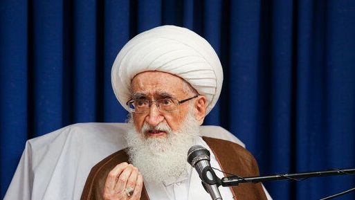 حسین نوری همدانی، مرجع تقلید: گزارش دادهاند مساجد رو به خلوت شدن است