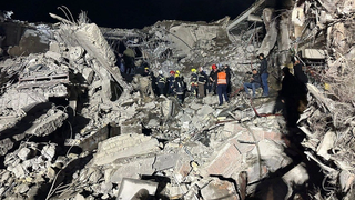 Iran’s Missile Strikes Show Muscle While Avoiding Real War