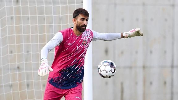 محرومیت ۴ ماهه؛ بیرانوند با دلخوری از مدیران تراکتور و فدراسیون به تهران برگشت