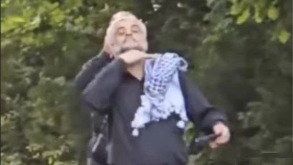 وقتی کارمند حفاظت منافع جمهوری اسلامی در واشینگتن، معترضان را تهدید به مرگ میکند