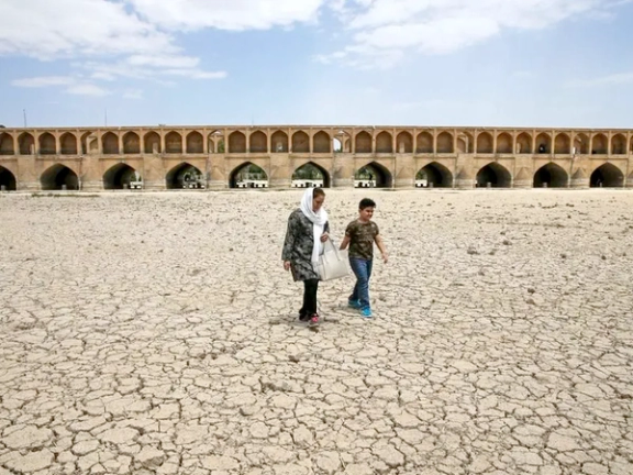 رییس مرکز ملی اقلیم:خشکسالیهای ایران طولانیتر و شدیدتر شده است