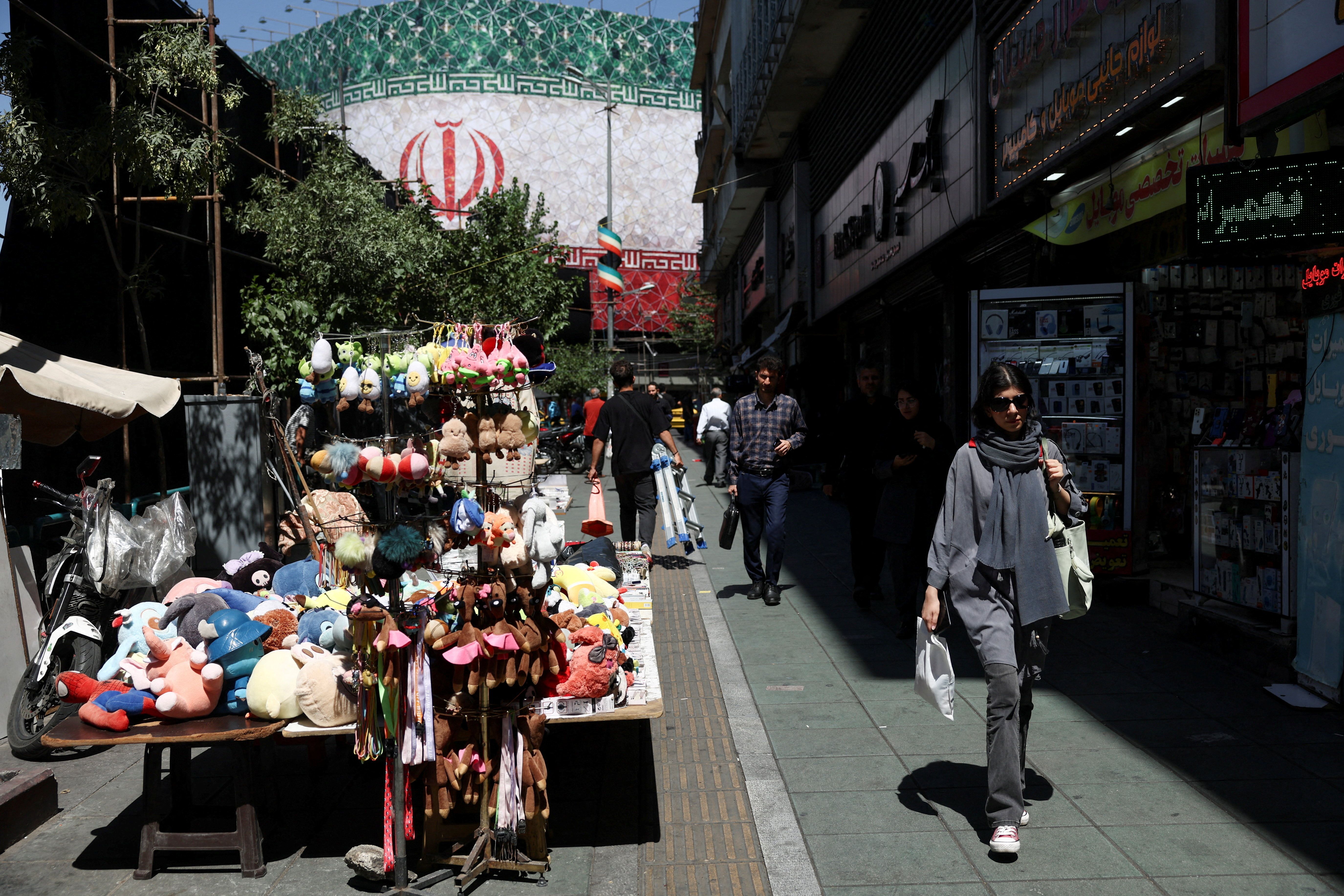 واکنش شهروندان به توافق واشینگتن با تهران؛ وقتی جایی برای مطالبات مردم ایران نبود