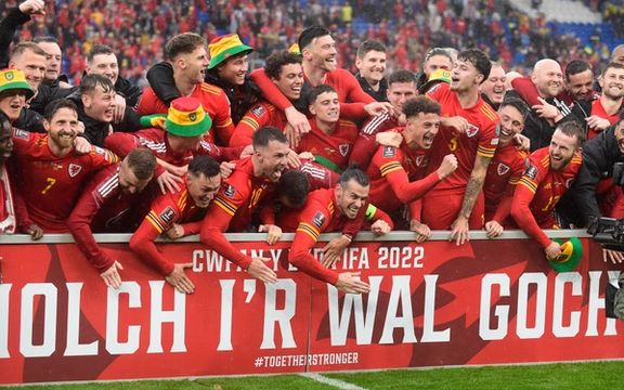 تیم ملی فوتبال ولز به جام جهانی قطر راه یافت و حریف تیمهای ایران، انگلستان و آمریکا شد