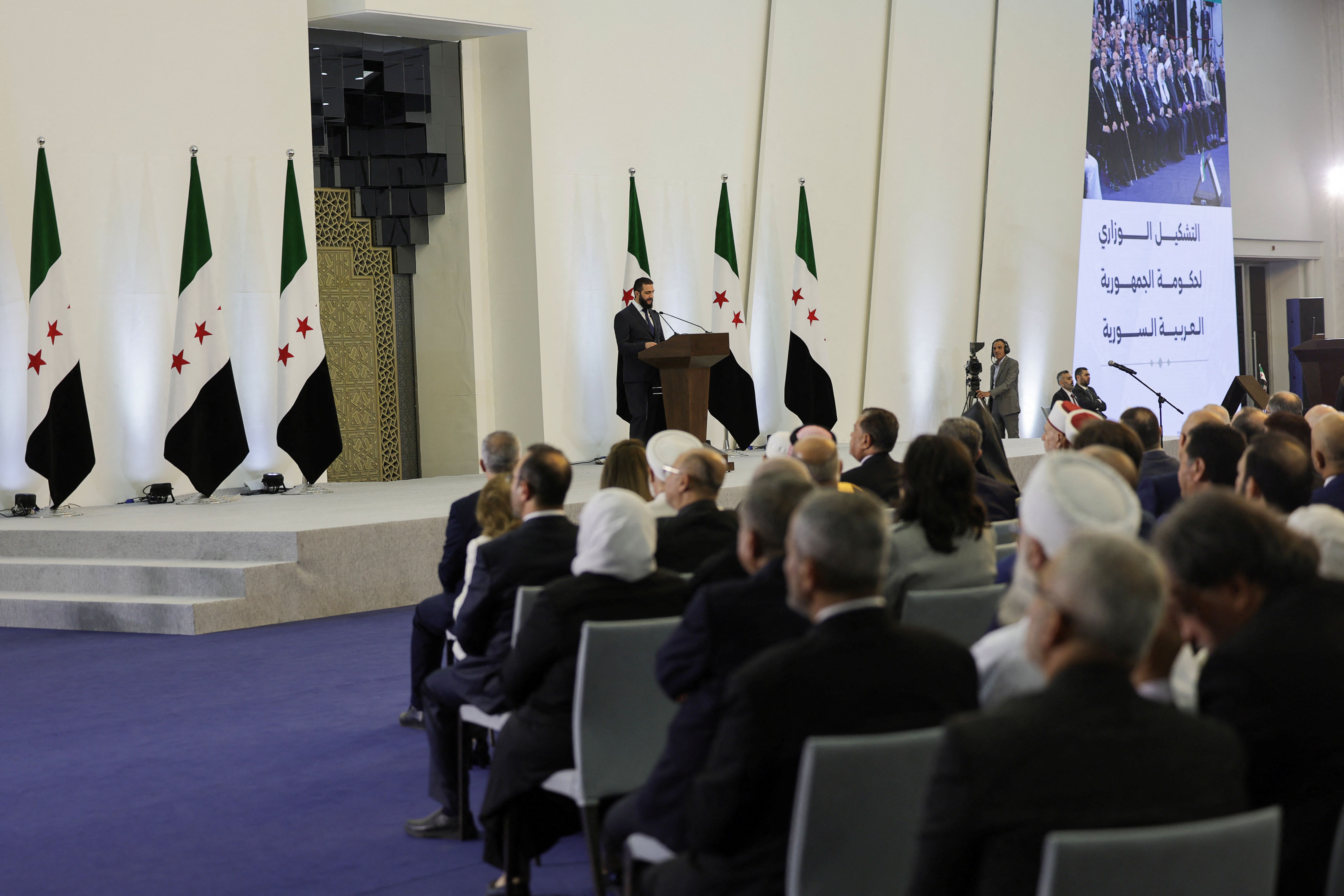 گروه‌های کُرد سوریه: کابینه جدید فراگیر نیست و مشروعیت ندارد