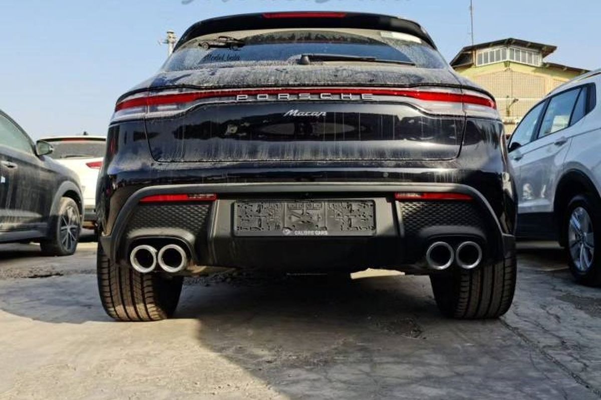 افشاگری نماینده مجلس: برخی مدیران فوتبالی با فوتبالیست‌ها ثبت سفارش واردات خودرو داشتند