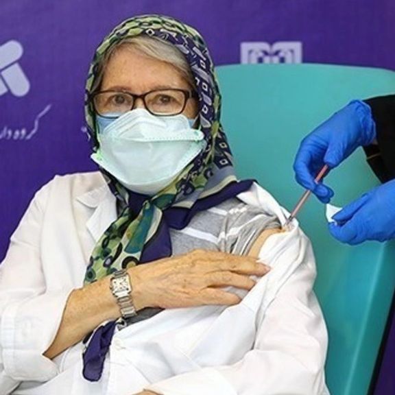 مینو محرز، عضو ستاد ملی کرونا: ایران میتواند واکسن کشورهای خاورمیانه را تامین کند