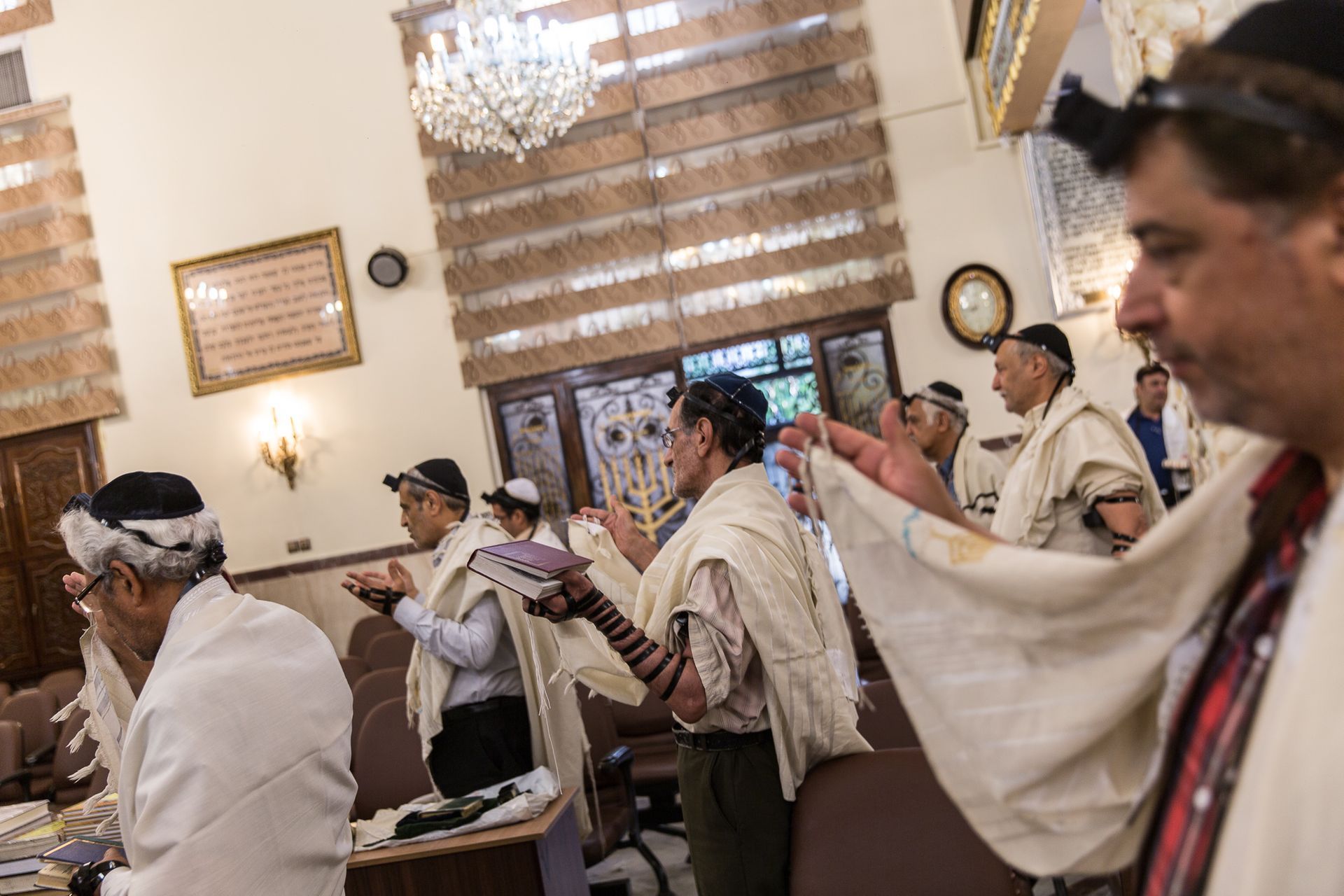 کان نیوز: یهودیان ایران در سایه اعتراضات سراسری با احتیاط عمل می‌کنند