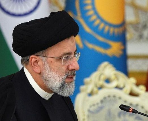 ابراهیم رئیسی: در مذاکرات اتمی و رفع تحریم ها جدی هستیم