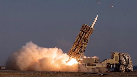 The 'Khordad 15' system launches a missile during a joint air defense drill in central Iran on December 31, 2022.