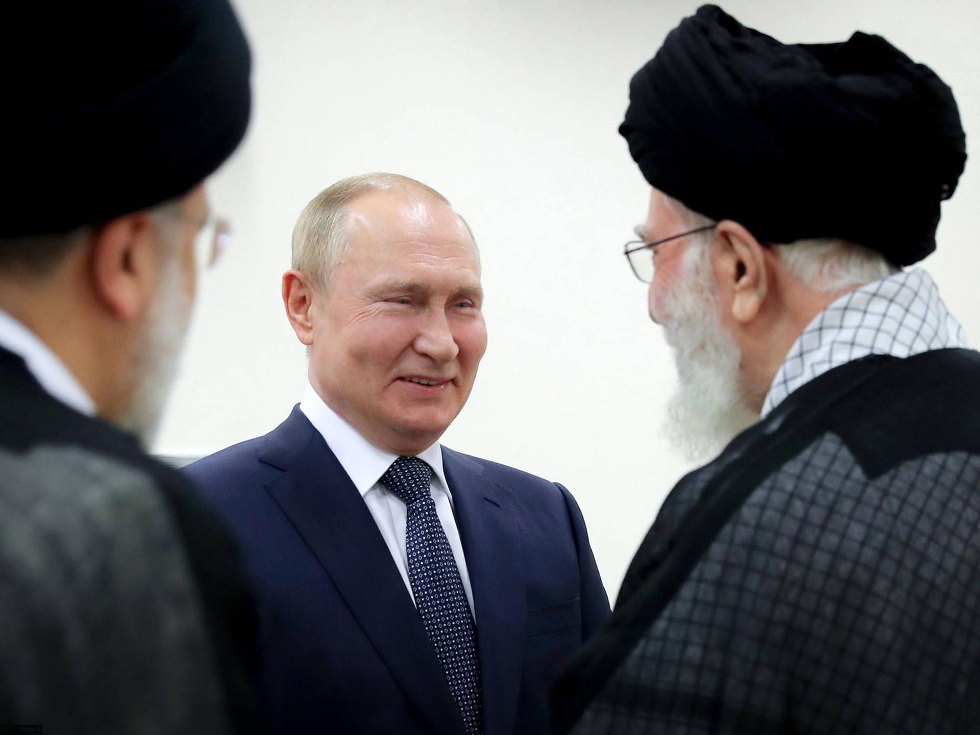 Putin seeks to ‘sabotage’ Tehran’s reconciliation with the West