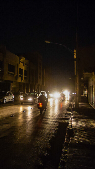 ابعاد جدید بحران برق؛ وزیر نیرو از «علما» خواست دعا کنند، پزشکیان گفت لامپها را نصف کنند