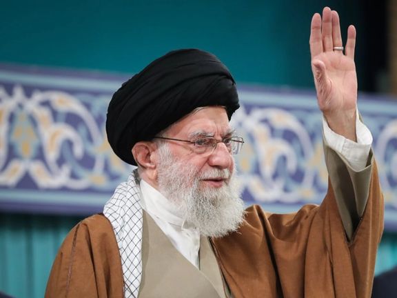با وجود گذشت یکروز؛ خامنهای کشته شدن مردم ایران در انفجار بندر رجایی را تسلیت نگفت