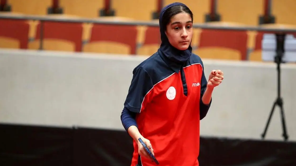 باران ارجمند، عضو تیم ملی تنیس روی میز دختران پس از مسابقات سوئد به ایران بازنگشت