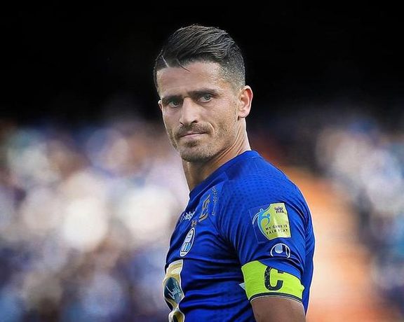 اختصاصی ایران اینترنشنال؛ نیروهای امنیتی مانع حضور وریا غفوری در ورزشگاه شدند