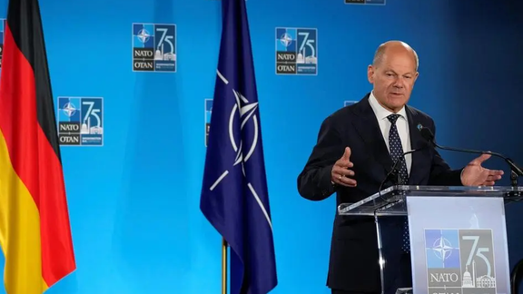 پارلمان آلمان به دولت اولاف شولتس رای عدم اعتماد داد