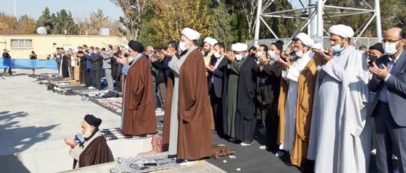 دو هفته پس از سرکوب معترضان، امامان جمعه استان اصفهان نماز باران برگزار کردند