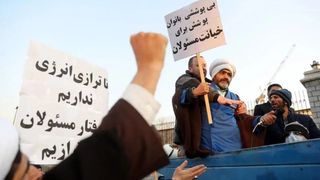 Vigilante rallies fuel debate on Iran’s free assembly double standards