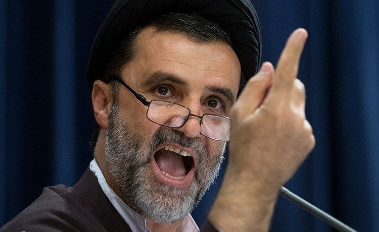 صدا و سیما خواستار پیگرد قضایی نبویان به‌دلیل خواندن نامه‌های به‌کلی سری مجتبی خامنه‌ای شد