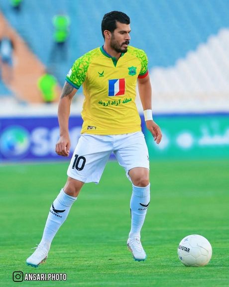 «خداحافظ فوتبال»؛ پیام طالب ریکانی پس از خراب کردن پنالتی سرنوشتساز