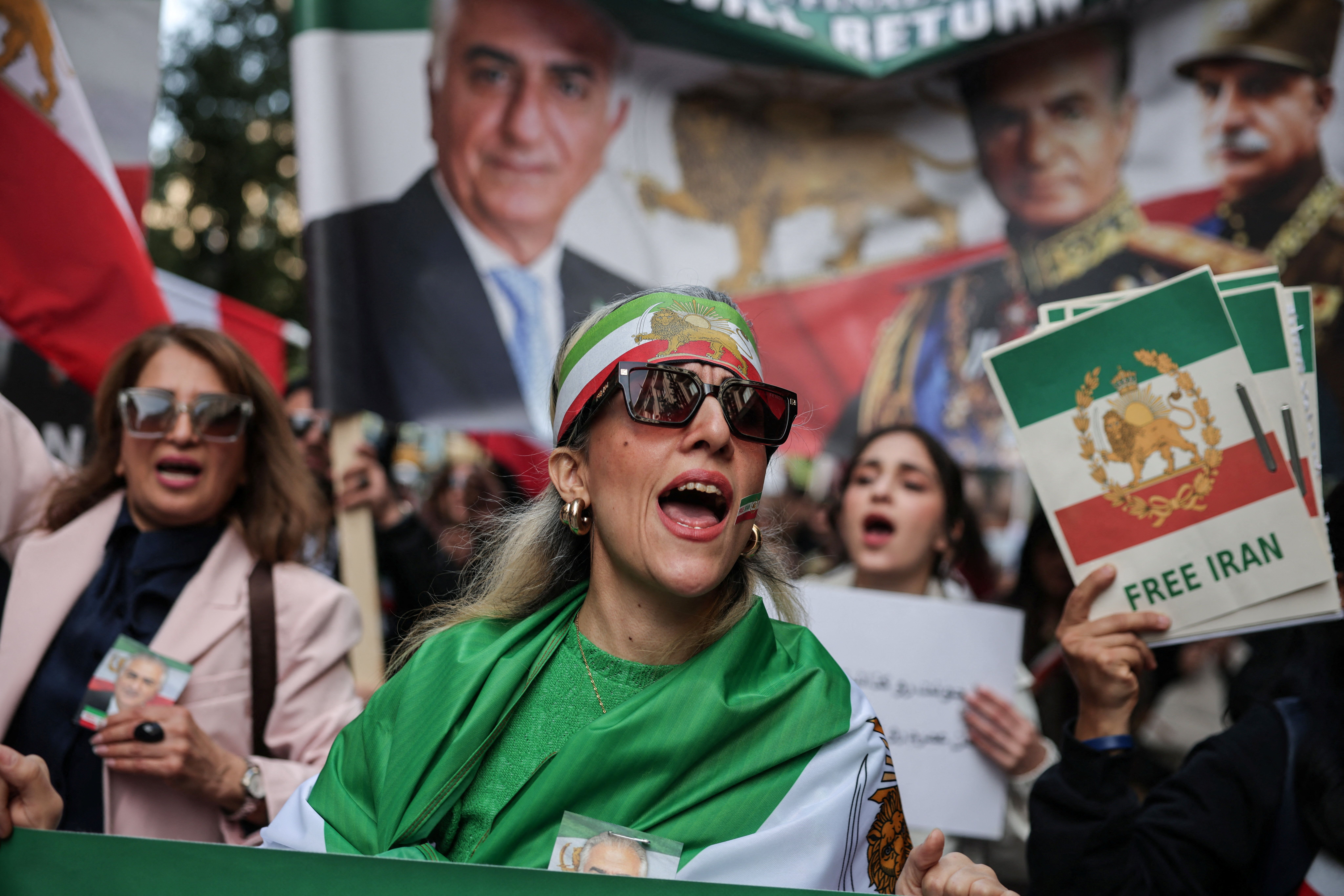 ایرانیان در شهرهای مختلف جهان تظاهرات کردند؛ حضور ۲۵۰ هزار نفر در تجمع مونیخ