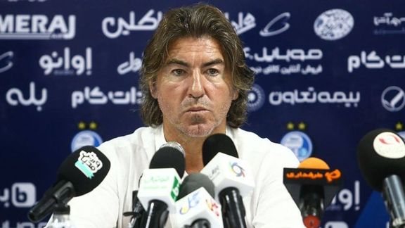 ساپینتو: بازی بدون تماشاگر مقابل سپاهان باعث تاسف است