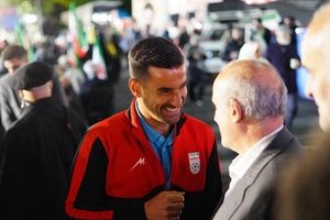 فوتبال در خدمت ایدئولوژی؛ نگاهی به حضور ملیپوشان در تجمعات حکومتی