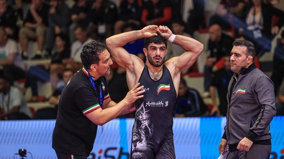 مسابقات جهانی کشتی؛ تیلور در وزن غیرتخصصی قاسمپور را برد و برنز گرفت