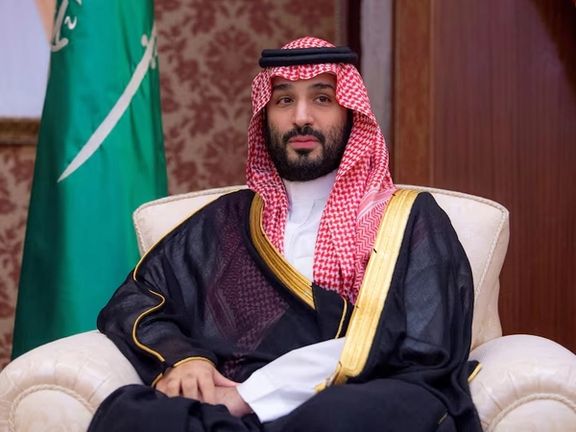 U.S. Secretary of State Antony Blinken (not pictured) meets with Saudi Crown Prince Mohammed bin Salman, in Jeddah, Saudi Arabia, June 7, 2023. Bandar Algaloud/Courtesy of Saudi Royal Court/Handout via REUTERS