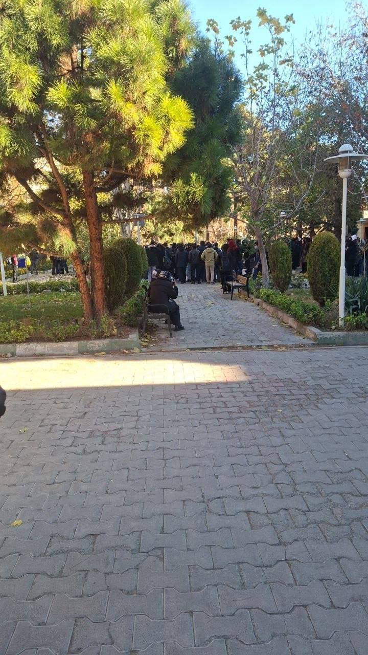 الجامعات الإيرانية تنتفض ضد خامنئي ونظامه