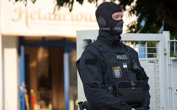 در پی بسته شدن مراکز اسلامی در آلمان، تهران سفیر این کشور را احضار کرد